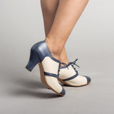 Evelyn Retro Oxfords (Tan/Navy)